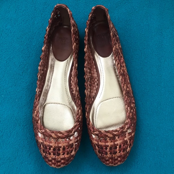 Frye Shoes - Frye Emma Woven Ballet Flat Brown and Tan Shades 8
